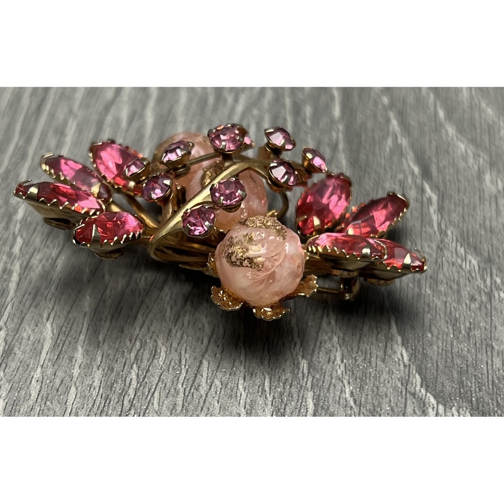 Beau Jewels Pink Rhinestone Glass Bead Brooch Pin Unsigned - Picture 4 of 8